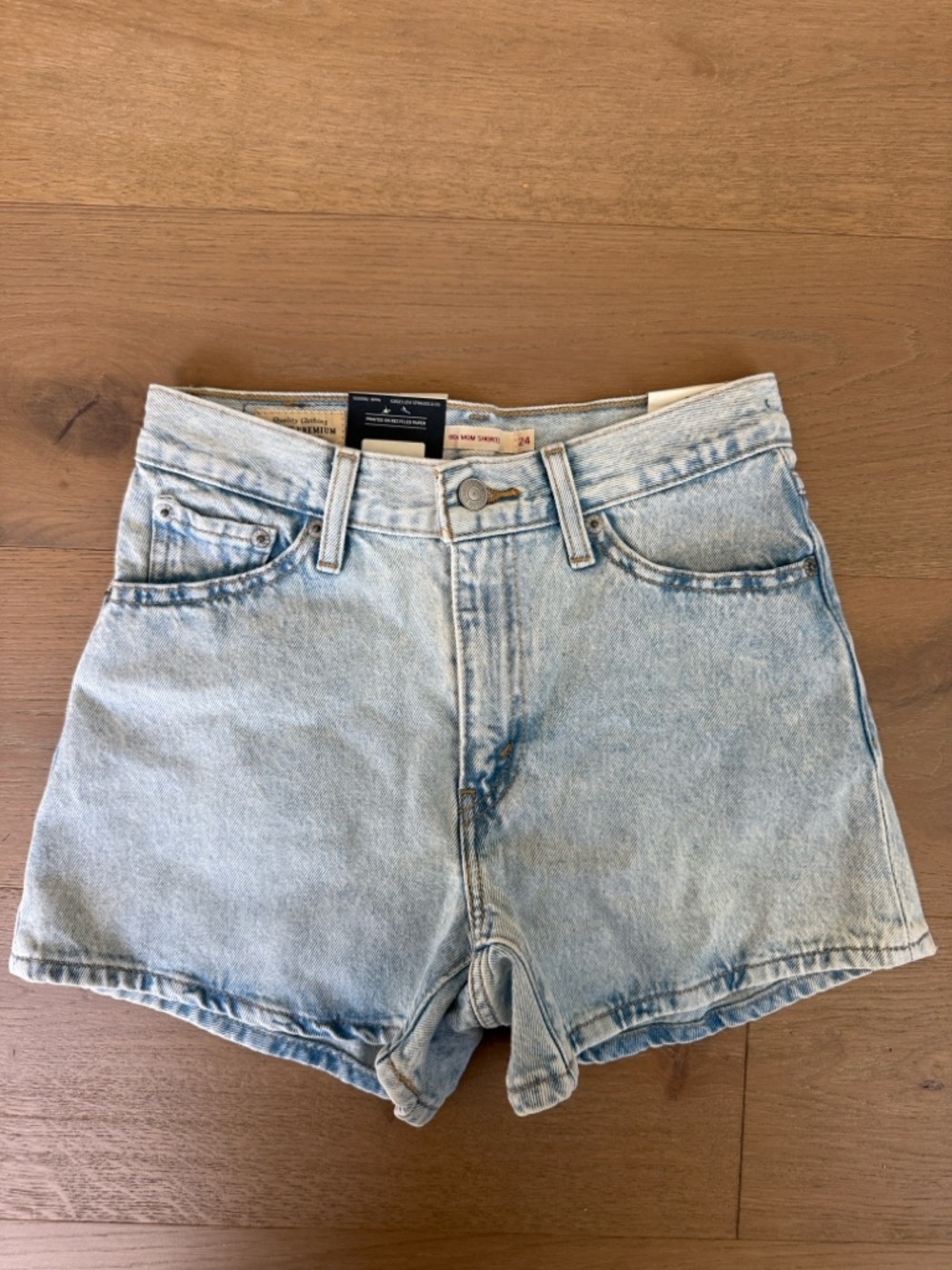 Levi's 80’s Mom Shorts - Women's Light Blue Denim High-Rise Shorts